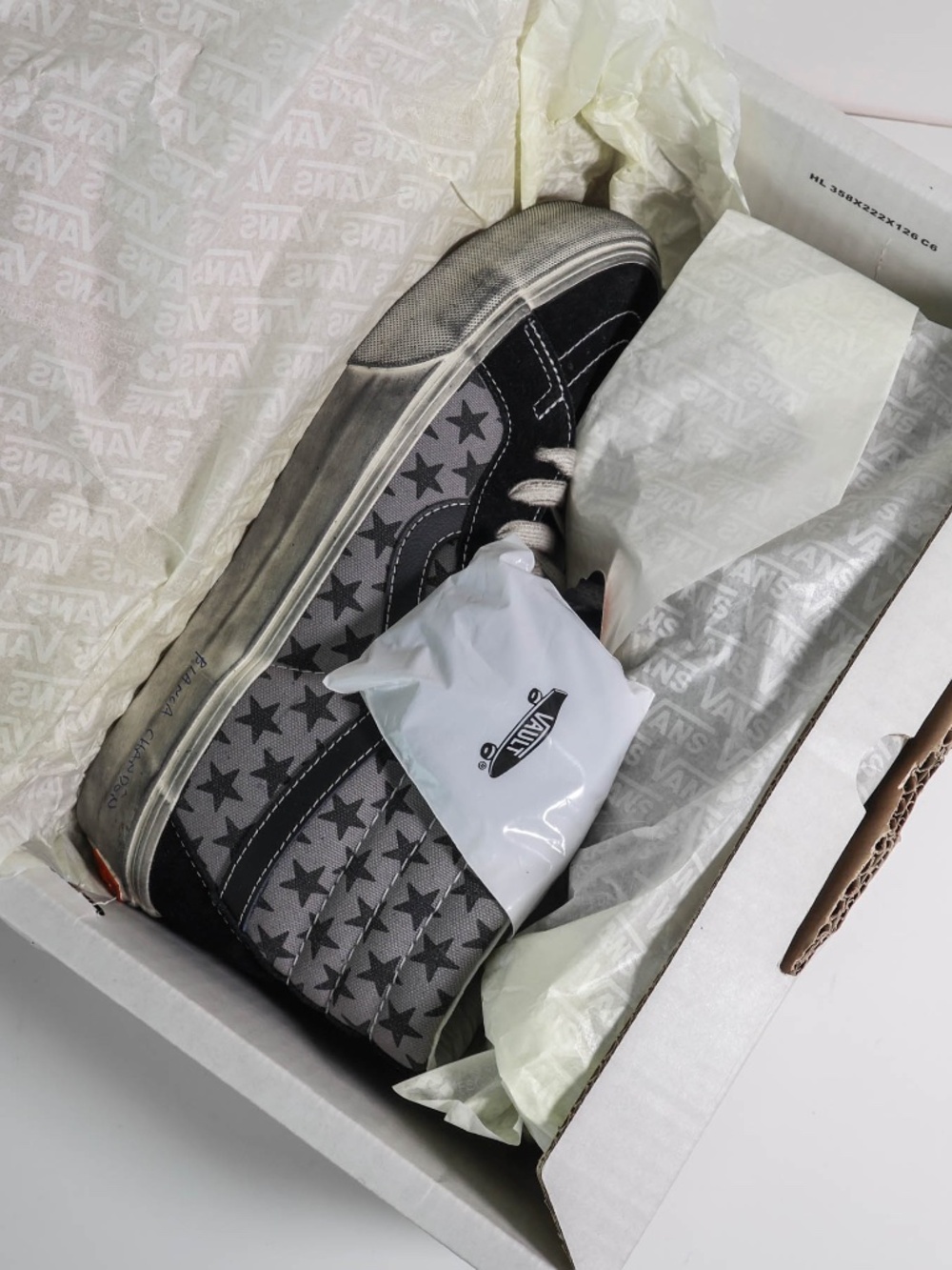 Super Rare Bianca Chandon Vans Vault Sk8 Hi Distressed Stars BNIB
